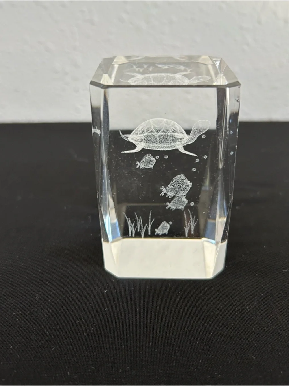 3D Laser Etched Crystal Glass Paperweight Turtle Fish Pre-owned